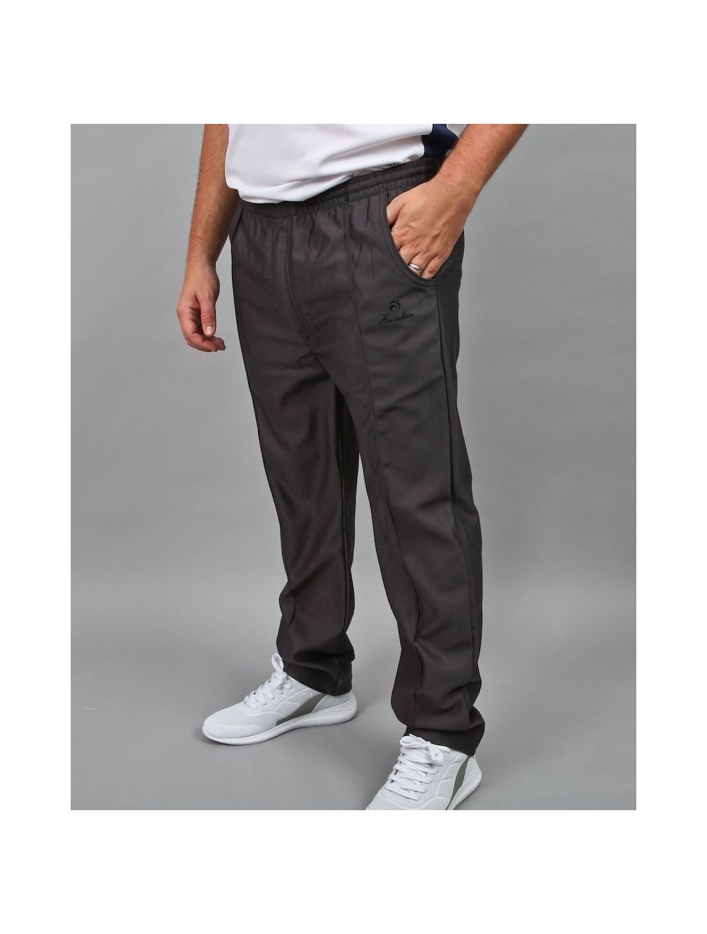 Buy Arrow Sports Mid Rise Solid Casual Trousers - NNNOW.com